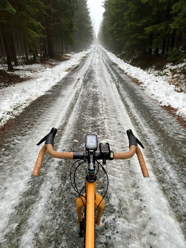 Široké pláště na Cinelli Hobootleg Geo